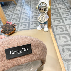 AUSTRALIAN BERET HAT IN PAPER BEIGE WOOL FELT 431716