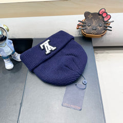 BEANIE HAT IN NAVY BLUE WOOL 435030