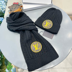 SET SCARF AND HAT IN BLACK WOOL 434610