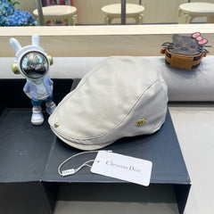 BAKER BOY HAT IN IVORY BEIGE LEATHER 436768