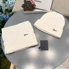 SET SCARF AND HAT IN WHITE WOOL 436223