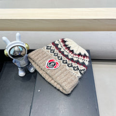 BEANIE HAT IN COLORFUL WOOL 438148