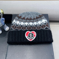 BEANIE HAT IN COLORFUL WOOL 438145