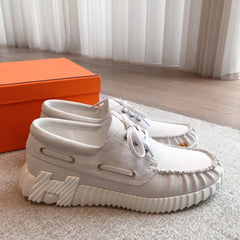 KETCH SNEAKER IN PALE GRAY SUEDE