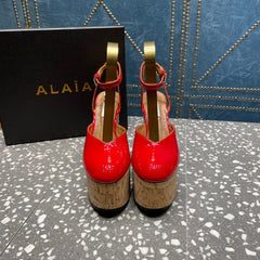 ALAIA WEDGE PUMP 15 CM IN CHERRY RED LAMBSKIN AND BEIGE RUBBER