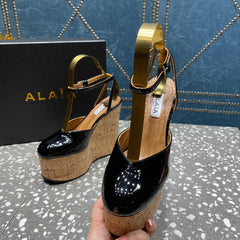 ALAIA WEDGE PUMP 15 CM IN BLACK LAMBSKIN AND BEIGE RUBBER