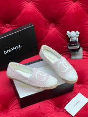WOVEN LOAFERS IN LIGHT PINK FABRIC