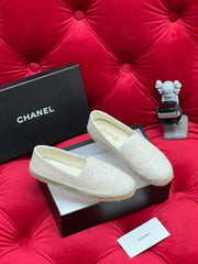 WOVEN LOAFERS IN WHITE BEIGE FABRIC