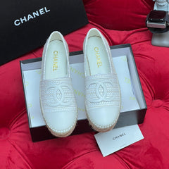 WOVEN LOAFERS IN WHITE FABRIC