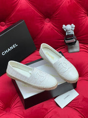 WOVEN LOAFERS IN WHITE FABRIC