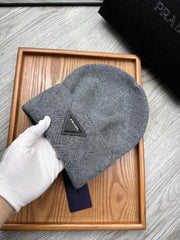 BEANIE HAT IN SHADOW GRAY WOOL AND RABBIT FUR 342034