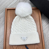BEANIE HAT IN WHITE WOOL 352376