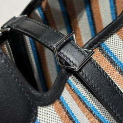 PICOTIN LOCK 18 BAG IN BLACK CALFSKIN ÉCRU/NOIR/FAUVE/NOIR/BLEU ZANZIBAR EMBROIDERY CANVAS