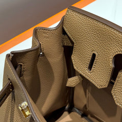 25S HERMES BIRKIN 30 IN DARK BROWN CALFSKIN GOLD HARDWARE