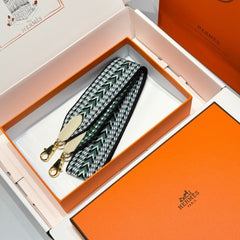 25S HERMES BAG STRAP BLACK AND GREEN PATTERN 85 IN CANVAS GOLD HARDWARE