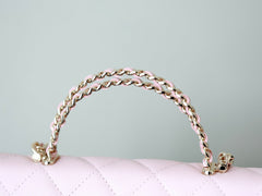 CHANEL 25S KELLY IN PASTEL PINK LAMBSKIN WITH GOLD HARDWARE