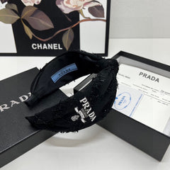 HAIRBAND IN BLACK FABRIC 381468
