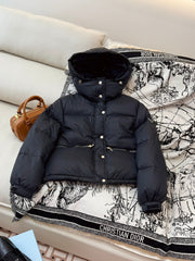 PRADA PUFFER JACKET STYLE 40