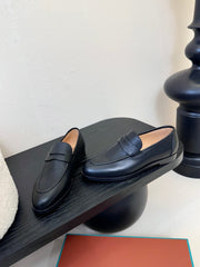 LOAFERS IN BLACK LAMBSKIN