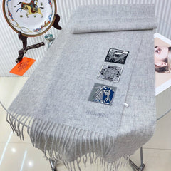 BADGES SOIE MUFFLER 180 CM SCRAF IN CLOUD GREY CASHMERE