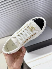 CHANEL 25S TRAINERS WHITE 35MM IN GLITTERED TWEED AND PATENT CALFSKIN