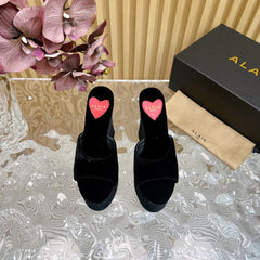 ALAIA PLATFORM WEDGE IN BLACK VELVET WITH HEART EMBROIDERED