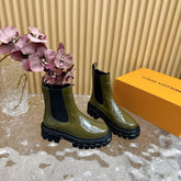 BOTTINE LV BEAUBOURG IN ARMY GREEN GLOSSY CALFSKIN