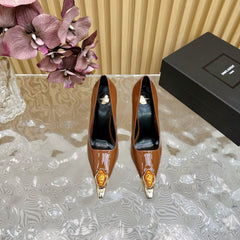 ORANGE GEM-STUDDED HIGH PUMPS IN BRONZE BROWN PATENT CALFSKIN