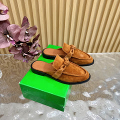 OPEN-BACK LOAFER REALISED IN CINNAMON BROWN SUEDE