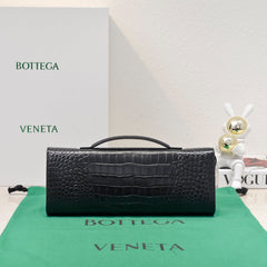 BV Long Clutch Andiamo 31 Black Crocodile Calfskin Ghw