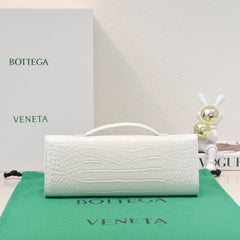 BV Long Clutch Andiamo 31 White Crocodile Calfskin Ghw