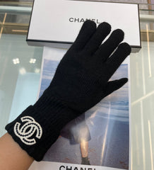 GLOVES IN BLACK CASHMERE WITH WHITE LOGO 405907