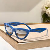 TRIOMPHE CAT EYE SUNGLASS CL40019 IN ACETATE