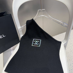 ONE SHOULDER TOP 624509 IN BLACK COTTON MULTICOLOR LOGO