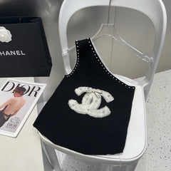 ONE SHOULDER TOP 643219 IN BLACK COTTON EMBOSSED PEARL