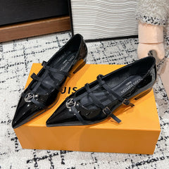 POINTED FLAT SHOES IN BLACK CALFSKIN