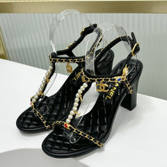 HIGH HEELS PEARL CHAIN IN BLACK COWHIDE