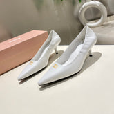 POINTED-TOE MID HEEL PUMPS IN WHITE SMOOTH LAMBSKIN
