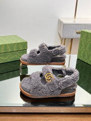 DAD SANDALS IN DARK GRAY FLEECE WITH GOLD HARDWARE