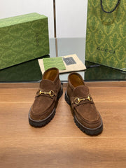 GG WOMEN'S HORSEBIT ANKLE BOOT IN DARK BROWN SUEDE