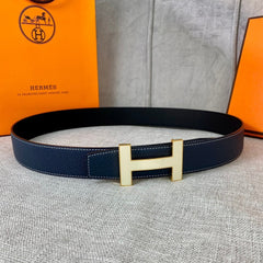 HM CONSTANCE BELT BUCKLE & REVERSIBLE NAVY BLUE LEATHER STRAP 38MM GOLD HARDWARE
