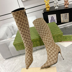 GG KNEE BOOTS IN BEIGE MONOGRAM JACQUARD FABRIC AND CALFSKIN LINING