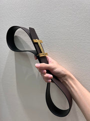 HM TRAVERSE BELT BUCKLE & REVERSIBLE CHOCOLATE BROWN AND BLACK LEATHER STRAP 38 MM GOLD HARDWARE