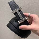 HM TRAVERSE BELT BUCKLE & REVERSIBLE BLACK LEATHER STRAP 38 MM SILVER HARDWARE