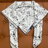CHANEL 25S SCARF 90 IN SILK 704602