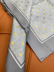 GUCCI 25S SCARF 90 IN SILK 709694