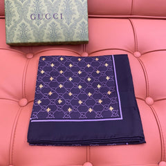 GUCCI 25S SCARF 90 IN SILK 709695