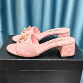 MULE SLIDE SANDAL IN LIGHT PINK LAMBSKIN