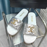 QUILTED SLIPPERS SILVER SHEEPSKIN