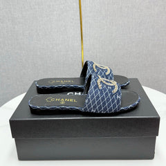 CC SLIDE SANDALS 25S IN DARK BLUE DENIM AND CALFSKIN WITH LOGO